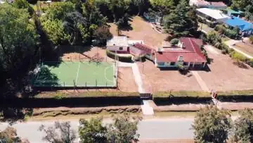 Casa con cancha en El Pinar: cuadro del vídeo 2